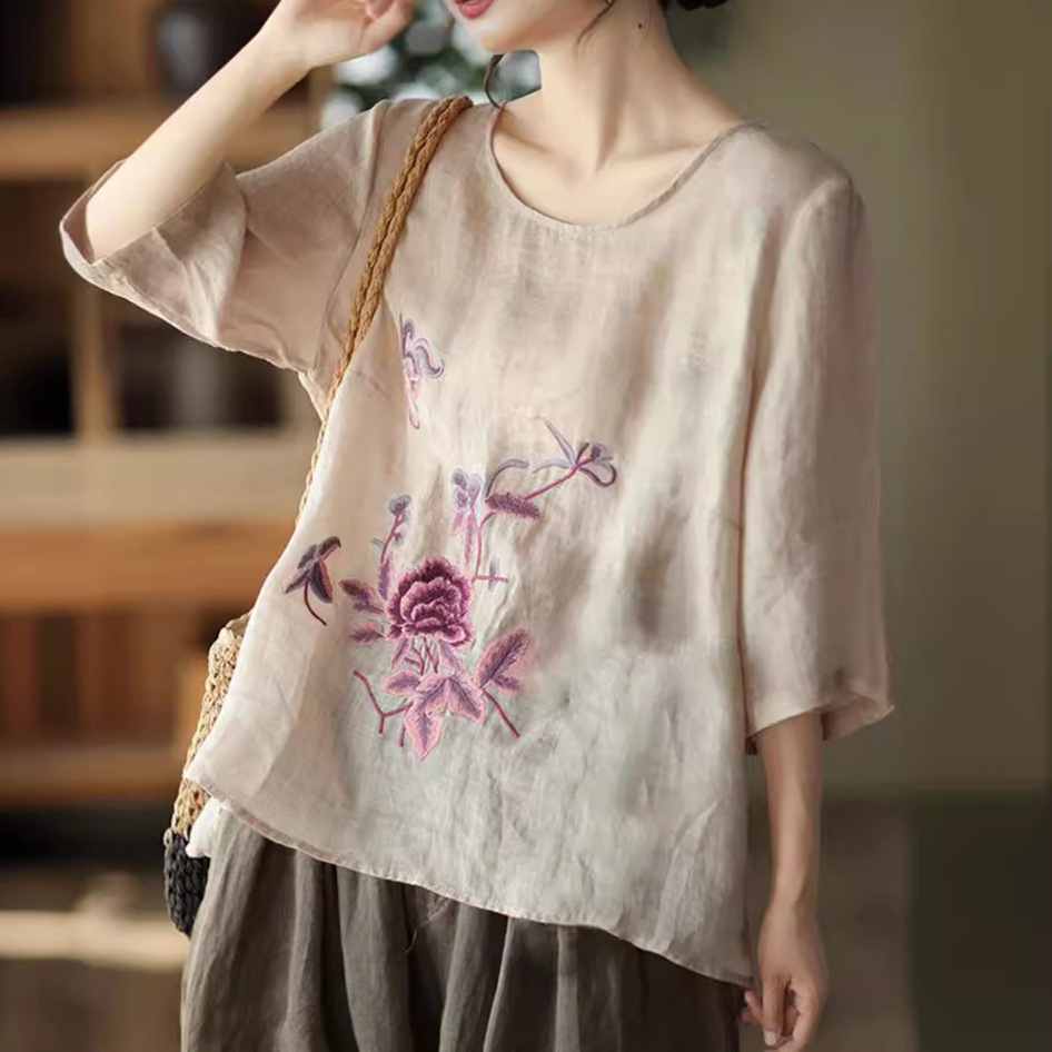 Ethnic Fashion For Ladies - Damska bluzka letnia plus size w